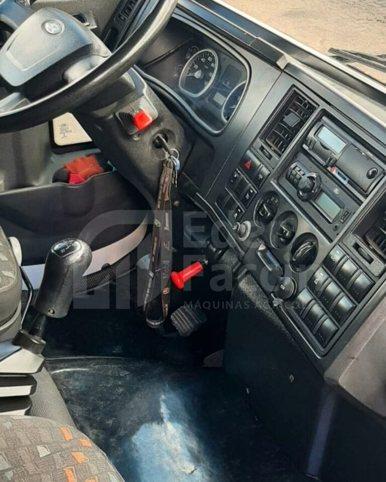 52AD9760-2DF9-4DA7-8C4B-670C8548428B